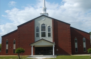 Американские церкви паникуют в ожидании исков от геев