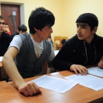 Гастарбайтеры в России не хотят учить русский язык