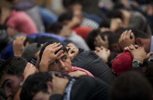 В Европе раскрыли сеть торговцев людьми