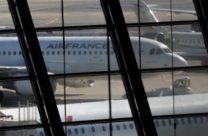 Из лайнера Air France украли 44 кг золота