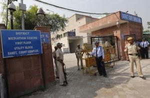 Участников группового изнасилования в делийском автобусе признали виновными