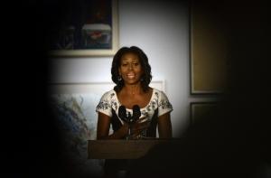 Хакеры украли личные данные Мишель Обамы