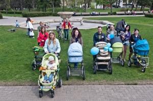 Родители грозят правительству акциями протестов