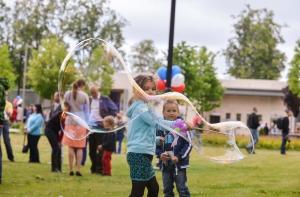 Из окна выпал пятилетний ребенок