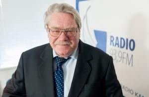 АНОНС: на радио Baltkom - политолог Карлис Даукштс