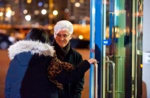 Газета: Латвии придется решить вопрос еврейской собственности