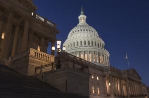 Правительство США может прекратить свою работу