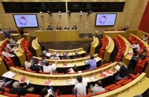 Сенат Франции запретил детские конкурсы красоты