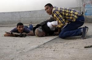 В Египте идут столкновения между боевиками и полицией