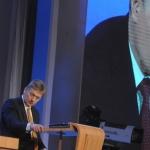 Песков: Путин не будет отвечать Маккейну