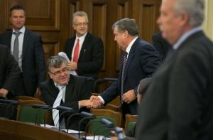 Бюджет 2014: депутаты не верят в перестановку сил в правительстве (АУДИО)