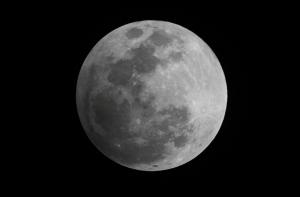 В ночь на субботу можно будет наблюдать лунное затмение