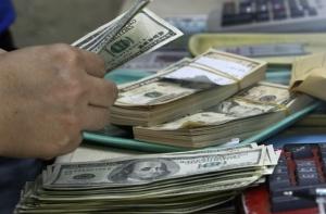 Экономист: долговой кризис в Америке назвал политическим цирком