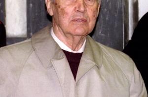 Семья умершего в Италии нациста потеряла его тело