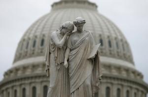 Дефолта США не будет: Сенат договорился о повышении планки госдолга