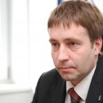 СЗК пока не видит себя в правительстве Домбровскиса