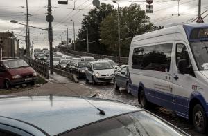 В центре Риги образовалась пробка