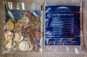 До введения евро 2 месяца: на 7% товаров выросли цены