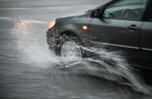 Последствия бури в Риге незначительны (АУДИО)