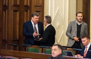 «Центр согласия» требует у Аболтини извинений за поклеп на Урбановича