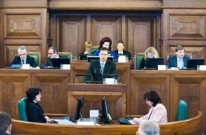 Премьер: компромисс по ВНЖ достигнут