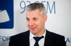 Министр обороны готов стать евродепутатом (АУДИО)