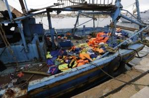 Число жертв кораблекрушения у Лампедуза выросло до 232