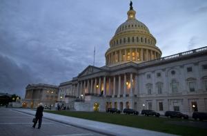 Fitch пригрозило пересмотром кредитного рейтинга США