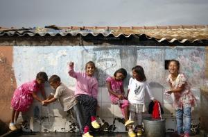 В Ирландии у цыган забрали из семьи еще одну белокурую девочку