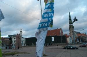 Электроснабжение постепенно возвращается в латвийские дома