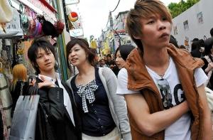 Равнодушие японцев к сексу признано угрозой для экономики страны