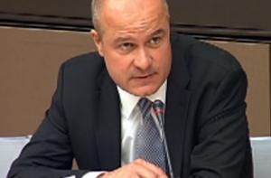 Во Франции депутат оштрафован за кудахтанье