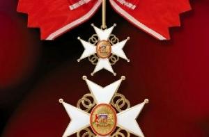 Глава Latvijas Dzelzceļš Угис  Магонис  награжден Крестом признания