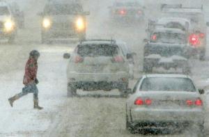 Снегопад парализовал Европу (ВИДЕО)