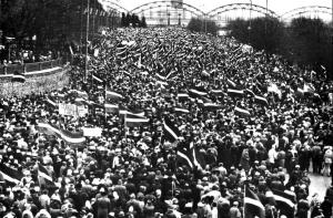 Народный фронт Латвии отмечает 25-летие