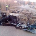 В загоревшемся автомобиле погибла женщина