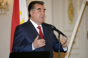 В Таджикистане переизбрали действующего президента