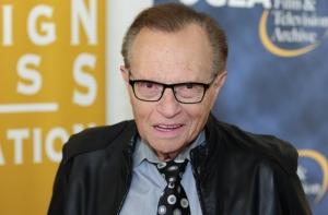 Ларри Кинг возвращается на радио