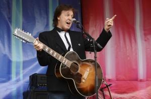 Маккартни попросил Путина освободить активистов Greenpeace