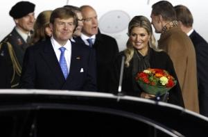 В короля Нидерландов кинули помидором в Москве