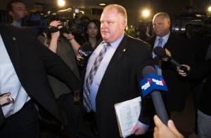 Наркозависимый мэр обещает новые скандалы