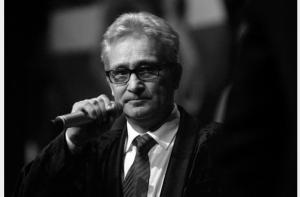 Сегодня пройдет церемония прощания с Харийсом Спановскисом