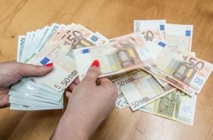 Долг государства и самоуправлений составляет 5,73 млрд. латов