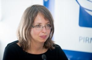 АНОНС: на радио Baltkom политолог Ивета Кажока