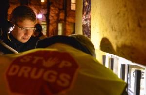 РЕПОРТАЖ: Ушаков снова провел рейд по «точкам со спайсами» (ФОТО, ВИДЕО)