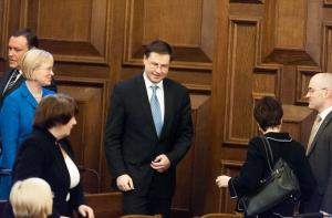 Домбровскис: в кресло премьера не вернусь (ВИДЕО)