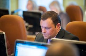 Министр: спасателям хватает техники