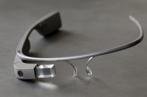 Американку оштрафовали за Google Glass