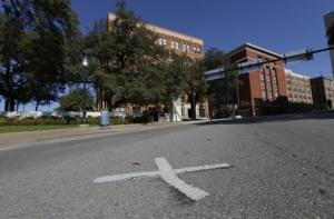 В Далласе убрали «иксы» с места убийства Кеннеди