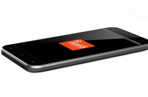 Just5 выпустил первый смартфон